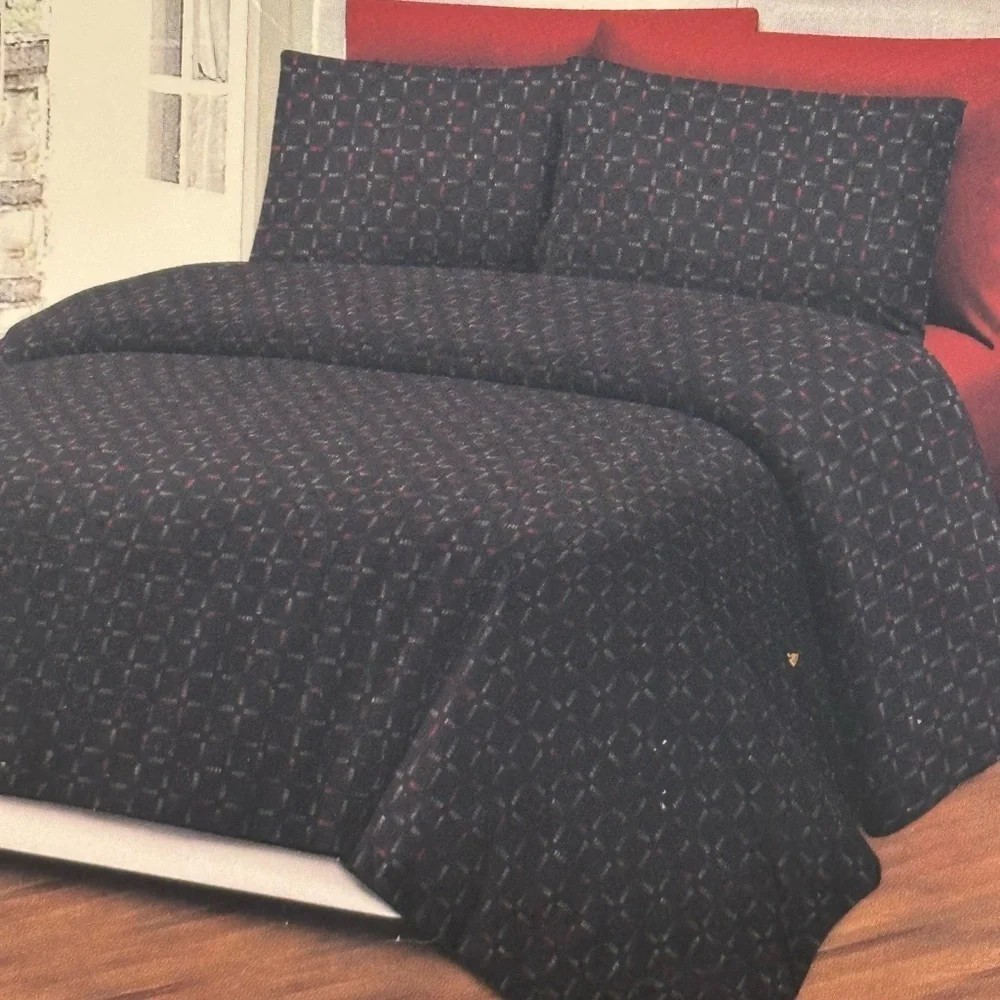 Royal Bamboo King Duvet Cover Set 6 pc Set Black and Red Print